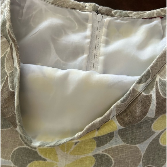 Women’s Garage Top and Loft (I think) skirt.  I loved the skirt just too small! - Picture 4 of 6